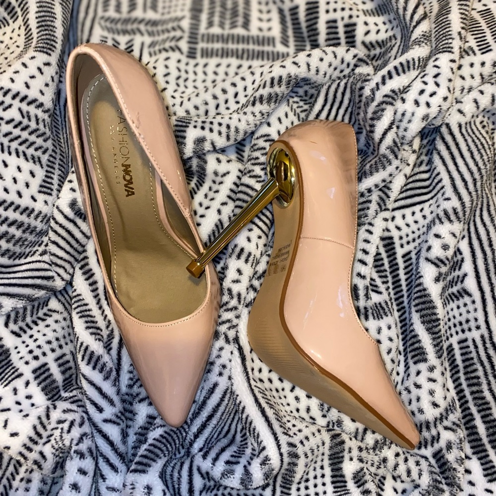 Heels size 7 From Fashion Nova.